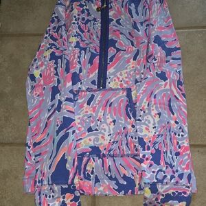 Lilly Pulitzer Popover, Lite Sweatshirt Material Has A Fuzzy-like Texture M$39.